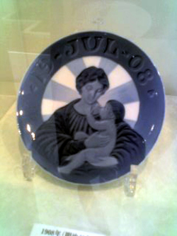 Madonna_and_child_1